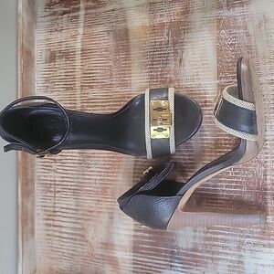 Tory Burch‎ Black and Gold Heels with Elegant T-Strap Size 7